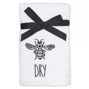 NEW Rae Dunn Bee Dry Hand Towels Set 🐝